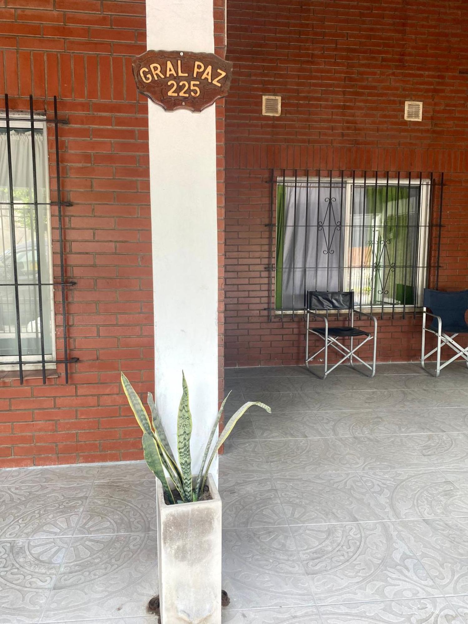 Hospedaje Noah Ezeiza Esterno foto